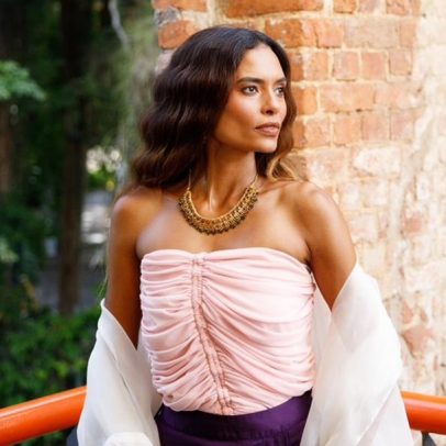 Aisha Jambo celebra 25 anos com monólogo e relembra Naomi de Malhação
