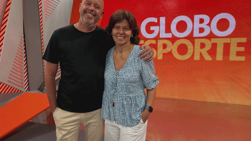 Alex Escobar com a fonoaudióloga Deborah Feijó — Foto: Reprodução/Instagram