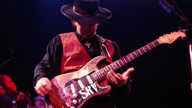 Por que a Stratocaster é a guitarra favorita dos roqueiros