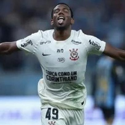 Corinthians vence o Grêmio e sobe na tabela do Brasileirão