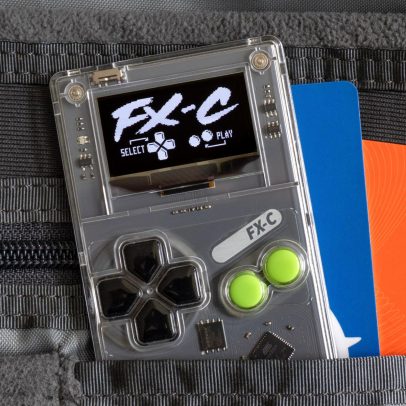 Arduboy FX-C: excelente passatempo que pode passar despercebido no bolso
