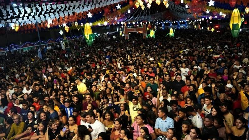 Arraial de São João em Zé Doca, Maranhão, em junho de 2025
