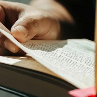 Debate sobre fé e propriedade: libertar-se do peso da posse