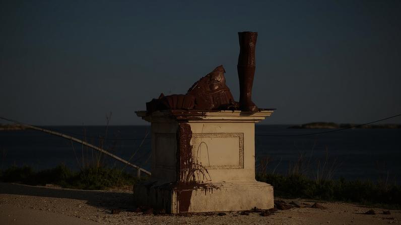The Tiziano Cassar's chocolate gladiator melts on the set of Charlie Cauchi’s Dolce. The sculpture and film can be seen in the Malta Pavilion in the Arsenale.