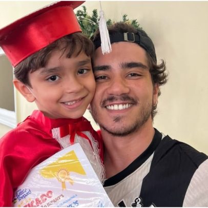 João Fernandes equilibra novela, teatro e criação do filho solo