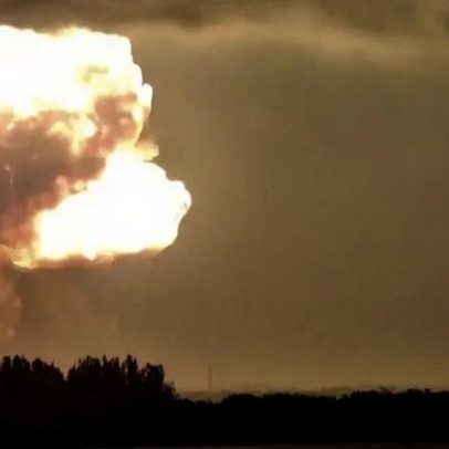 Foguete da Blue Origin explode durante teste na Flórida