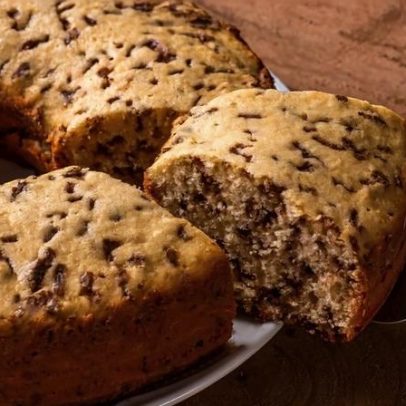 Quatro receitas simples de bolo de liquidificador para o café da tarde