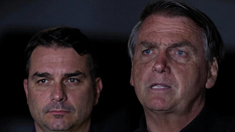 Quem busca barrar filme sobre Bolsonaro no TSE