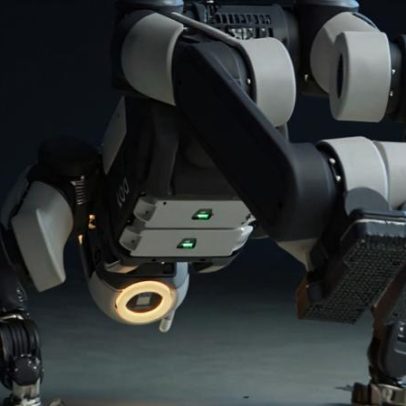 Versão de produção do Atlas, da Boston Dynamics, mostra grande agilidade