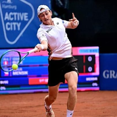 Buse avança para o top 50 em Hamburgo; Paul vence