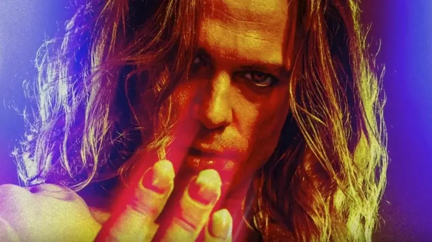Lestat lança single Butterscotch Bitch em entrevista