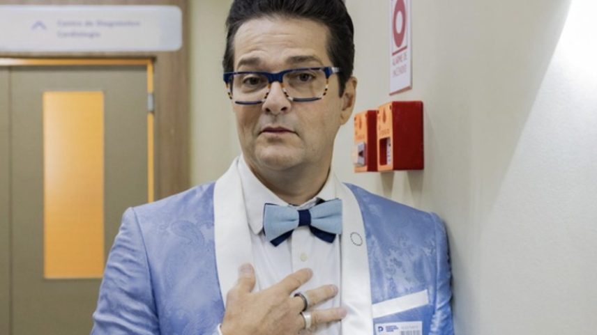 Marcelo Serrado retorna como Crô nos capítulos finais de Três Graças
