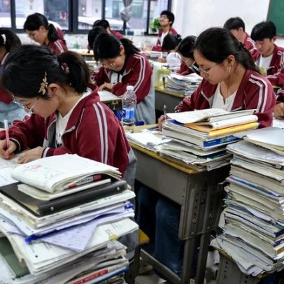 China intensifica controle sobre educação de elite