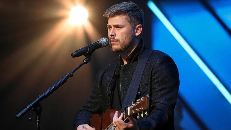 Cory Asbury se reconcilia com Deus