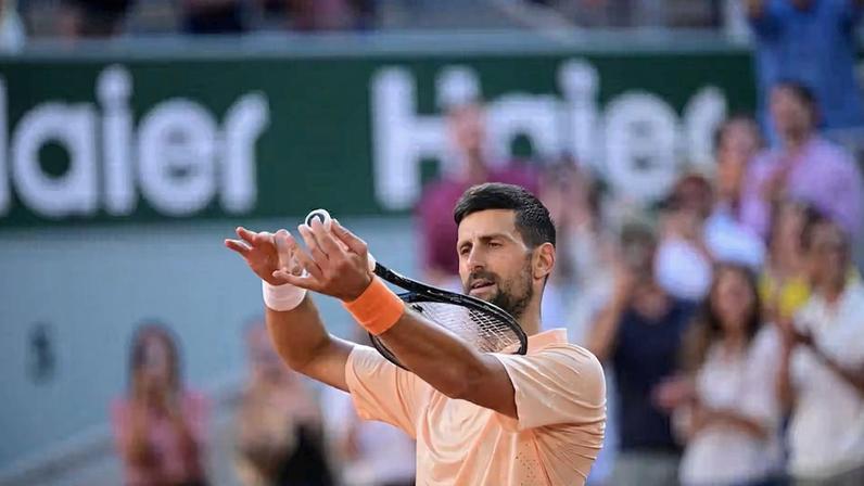 Djokovic elogia Fonseca: enorme potencial e apoio da torcida