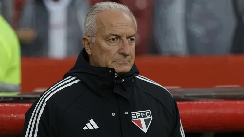 São Paulo mantém Dorival Jr. como plano A e busca acordo em reunião