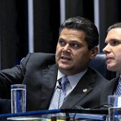 Congresso pede ao STF manter Lei da Dosimetria suspensa por Moraes