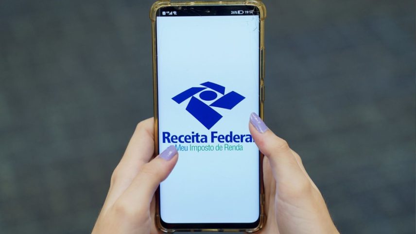 Receita recebe mais de 44 milhões de declarações, afirma ministro da Fazenda