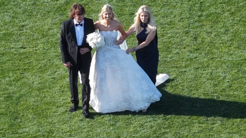 Heather Locklear e Richie Sambora no casamento da filha Ava com Tyler Farrar