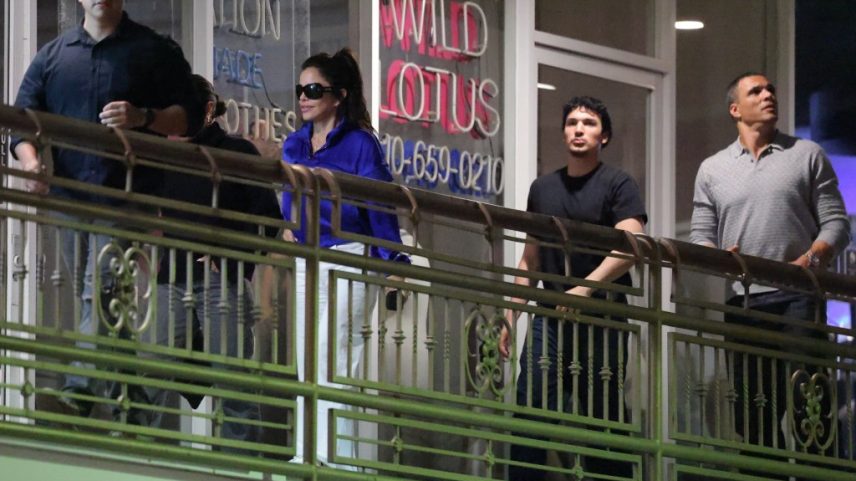 Lauren Sánchez curte noite em família com Nikko e ex-namorado Tony Gonzalez