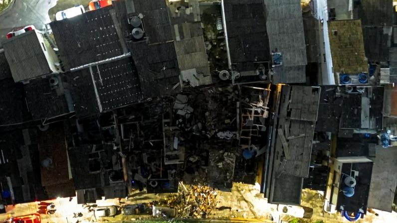 Casas são demolidas após explosão em São Paulo