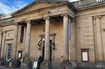 Salas históricas da cidade Assembly Rooms serão reformadas