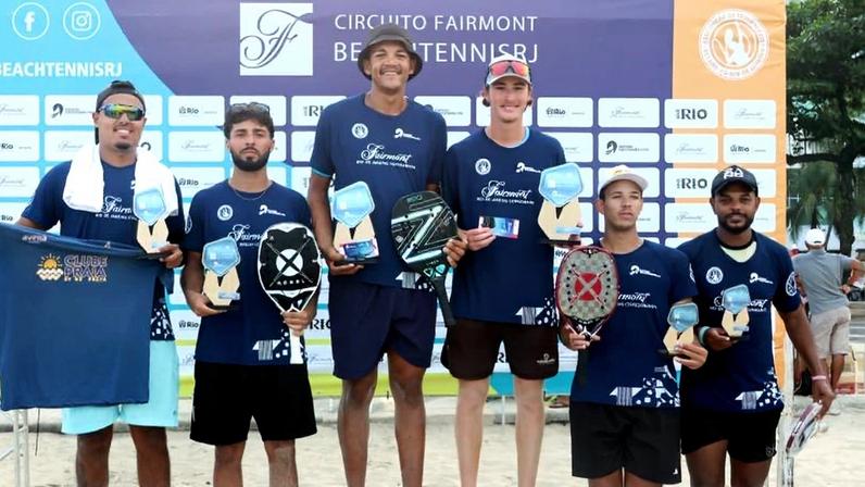 campeões da categoria Open Masculino (Foto: Gabby Produções)
