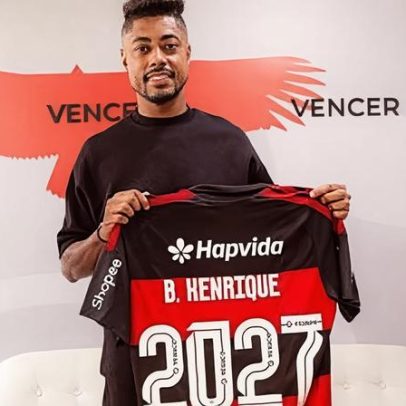 Flamengo renova com Bruno Henrique por mais uma temporada