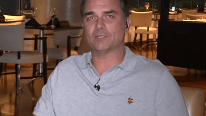 Flávio Bolsonaro diz ter preferência por uma vice em sua chapa