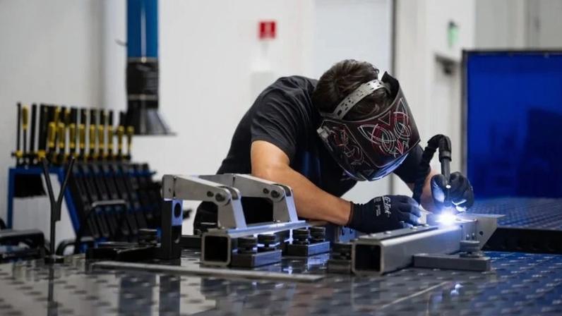 Ford lança nova picape elétrica fruto de revolução silenciosa