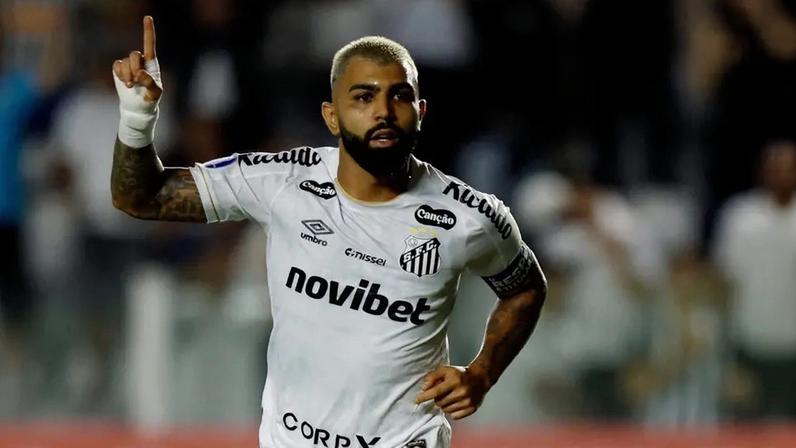 Gabigol comemora seu gol no jogo do Santos contra o Deportivo Cuenca pela Sul-Americana