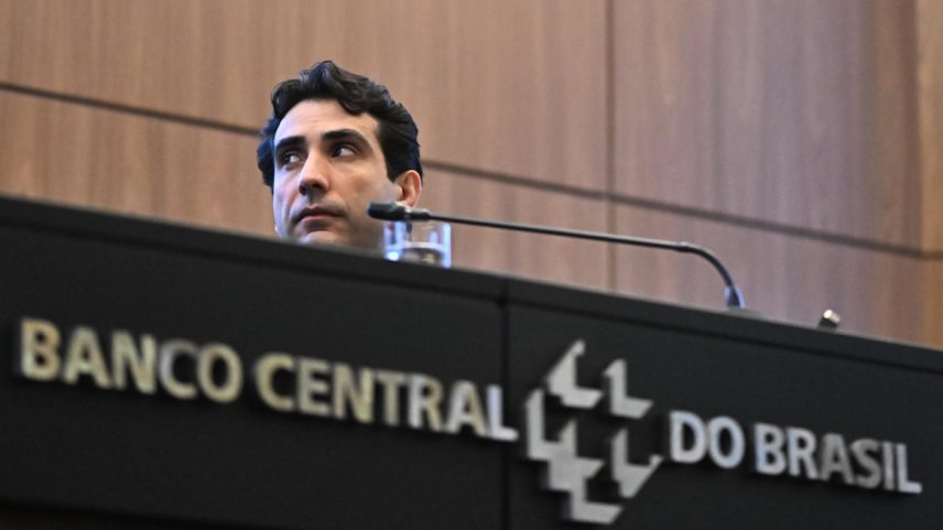 Senado debate autonomia do Banco Central em meio a disputa política