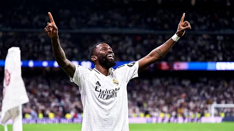 Real Madrid chega a acordo para renovar com Rüdiger por mais uma temporada