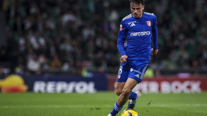 Jornal português aponta meia revelado pelo Palmeiras como alvo do Sporting