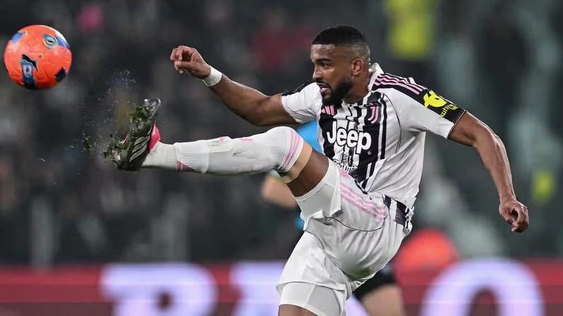 Bremer em ação pela Juventus — Foto: Getty Images