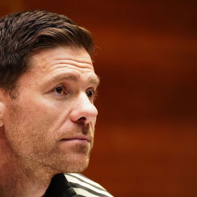 Chelsea define Xabi Alonso como principal alvo e inicia contatos