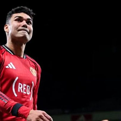 Casemiro encaminha contrato de três anos com time dos EUA de Messi