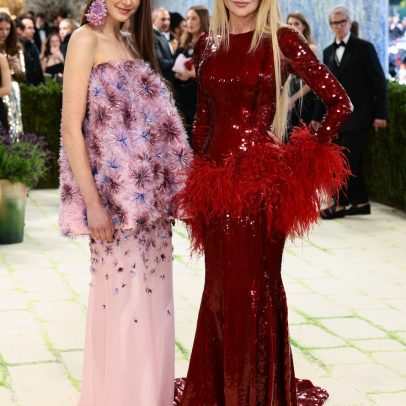 Nicole Kidman leva filha de 17 ao Met Gala; presença da herdeira ganha destaque