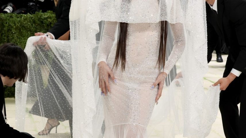 Lisa, do BLACKPINK, integra comitê anfitrião do Met Gala 2026