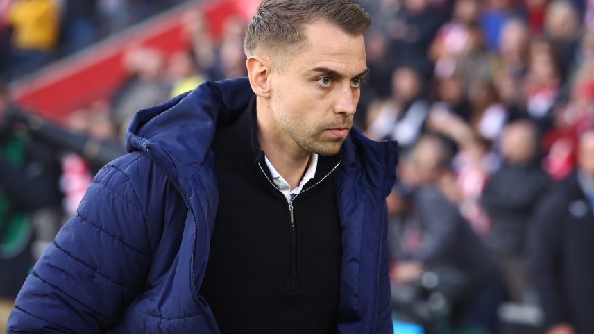 Técnico do clube excluído dos playoffs na Inglaterra comandou espionagem