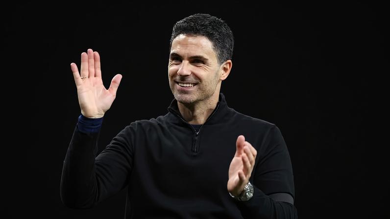 Técnico do Arsenal diz ter descoberto título da Premier League em churrasco