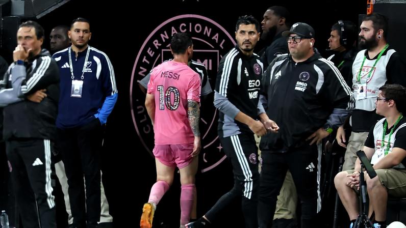 Messi foi substituído no segundo tempo da vitória do Inter Miami sobre o Philadelphia Union — Foto: Peter Joneleit/Icon Sportswire via Getty Images
