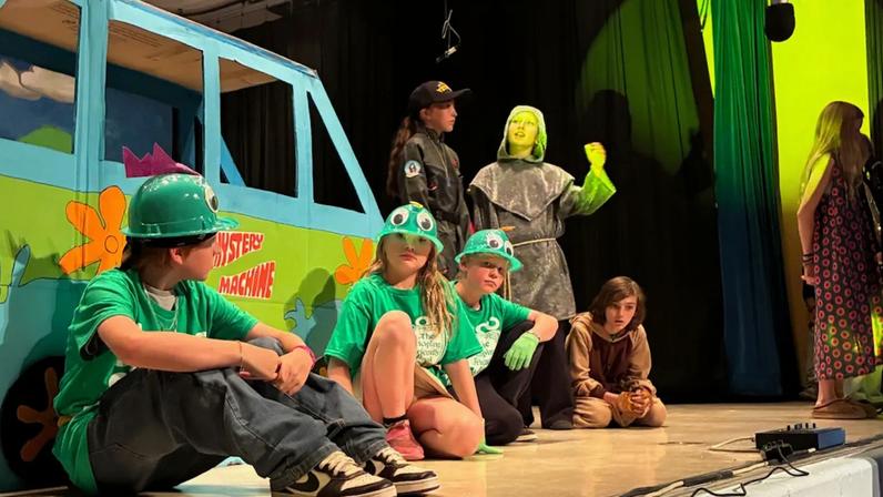 Escola elementar no Colorado encena musical de 75 minutos do Phish