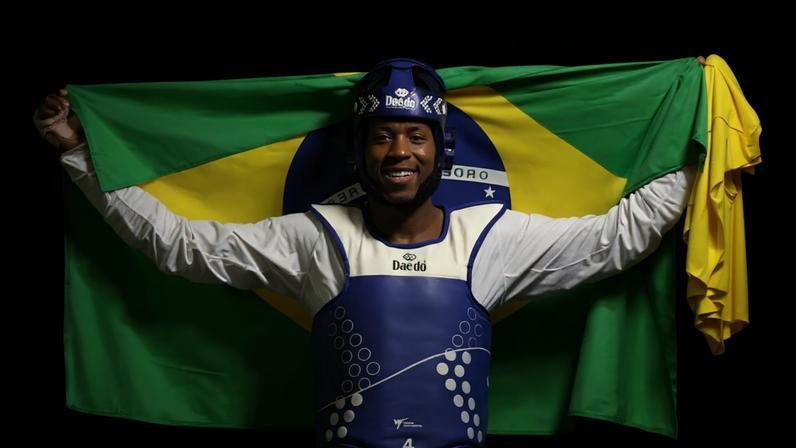 Henrique Marques conquista ouro no Pan-Americano de taekwondo