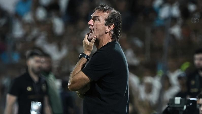 Neymar comenta desentendimento com Robinho Jr. e pede desculpas