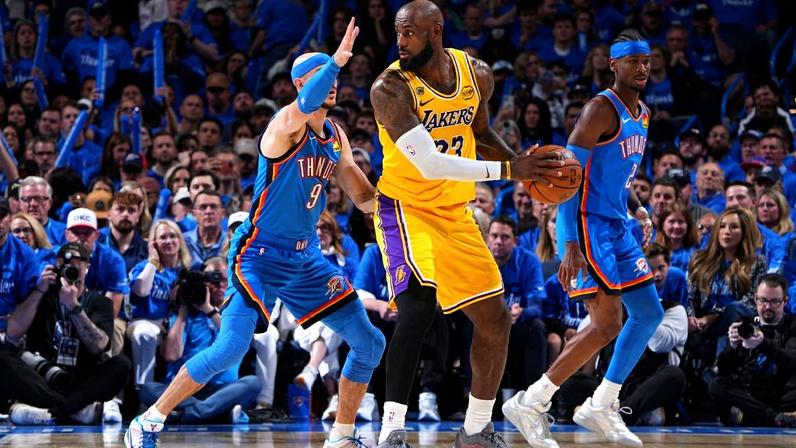Thunder vence Lakers em jogo 1 da semifinais do Oeste