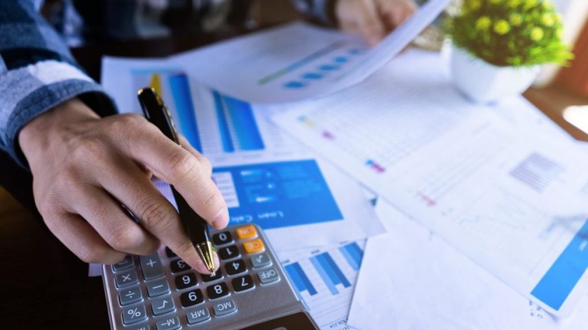 Saia do vermelho: 5 dicas para organizar suas finanças gap de execução