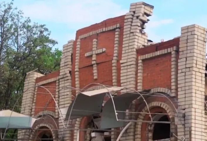 Igreja sofre novo ataque russo e tem templo danificado