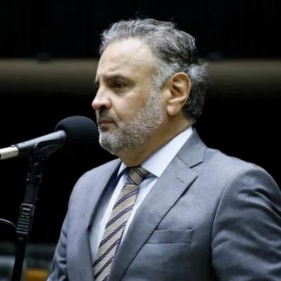 Cidadania propõe Aécio Neves pré-candidato à Presidência com PSDB