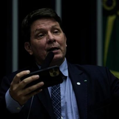 Mário Frias diz a Dino não enviou emendas para financiar filme de Bolsonaro